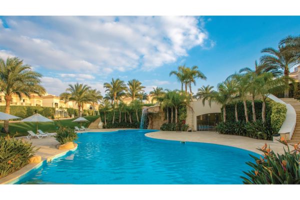 لا فيستا 6 العين السخنة‎